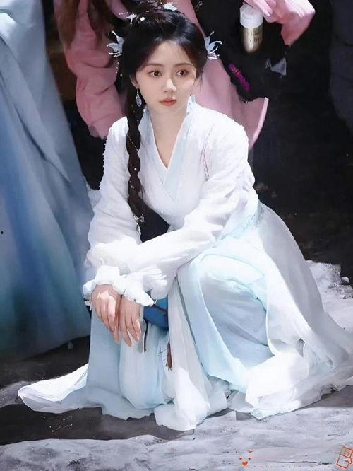 圈内爆料谭松韵古装,穿越时空的美人 第3张 圈内爆料谭松韵古装,穿越时空的美人 第3张